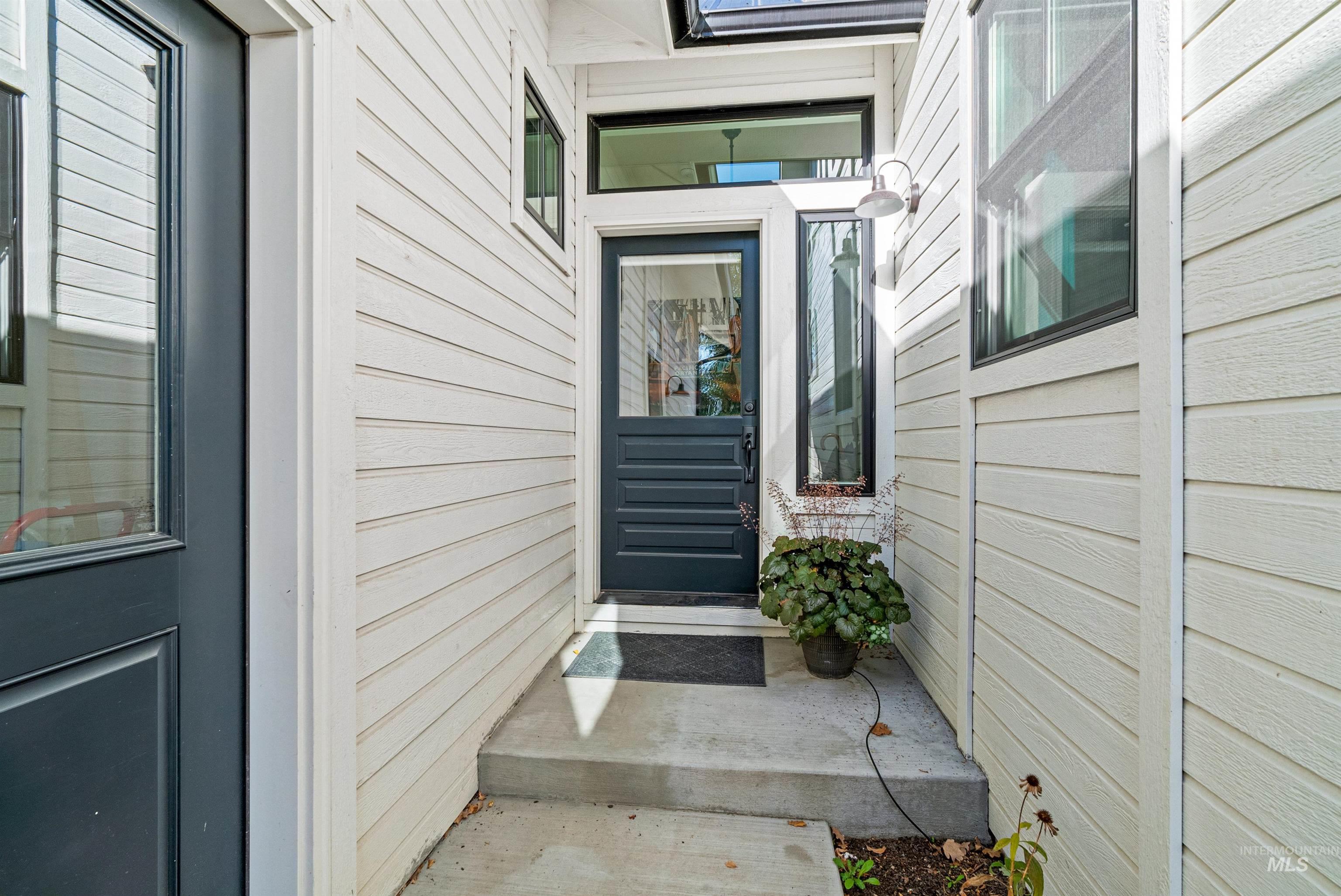 5125 N Pierce Park Lane, Boise, Idaho 83714-7813, 3 Bedrooms, 2.5 Bathrooms, Residential For Sale, Price $620,000, 98980962