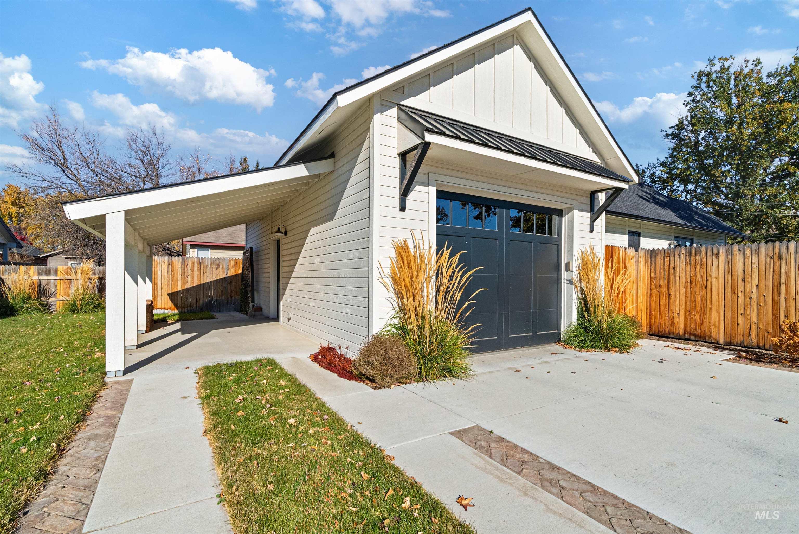 5125 N Pierce Park Lane, Boise, Idaho 83714-7813, 3 Bedrooms, 2.5 Bathrooms, Residential For Sale, Price $620,000, 98980962