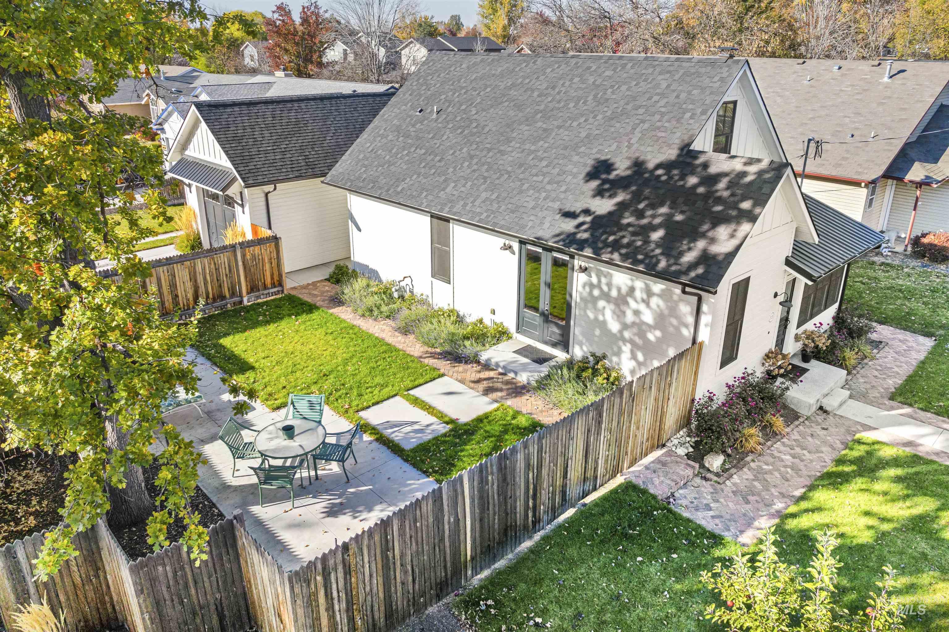 5125 N Pierce Park Lane, Boise, Idaho 83714-7813, 3 Bedrooms, 2.5 Bathrooms, Residential For Sale, Price $620,000, 98980962