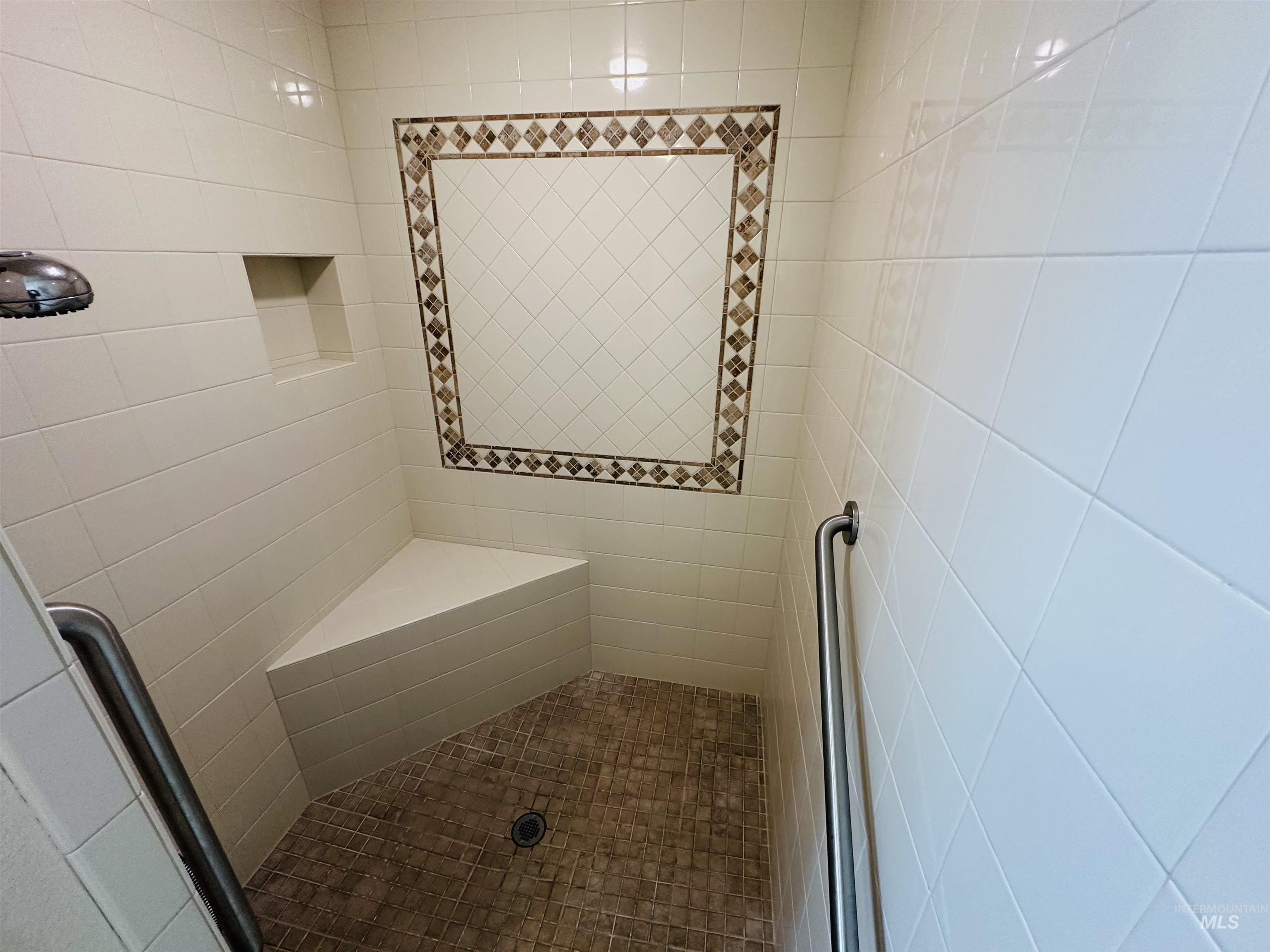 319 SnowMoody way, Ontario, Oregon 97914, 3 Bedrooms, 2 Bathrooms, Residential For Sale, Price $729,000, 98980964