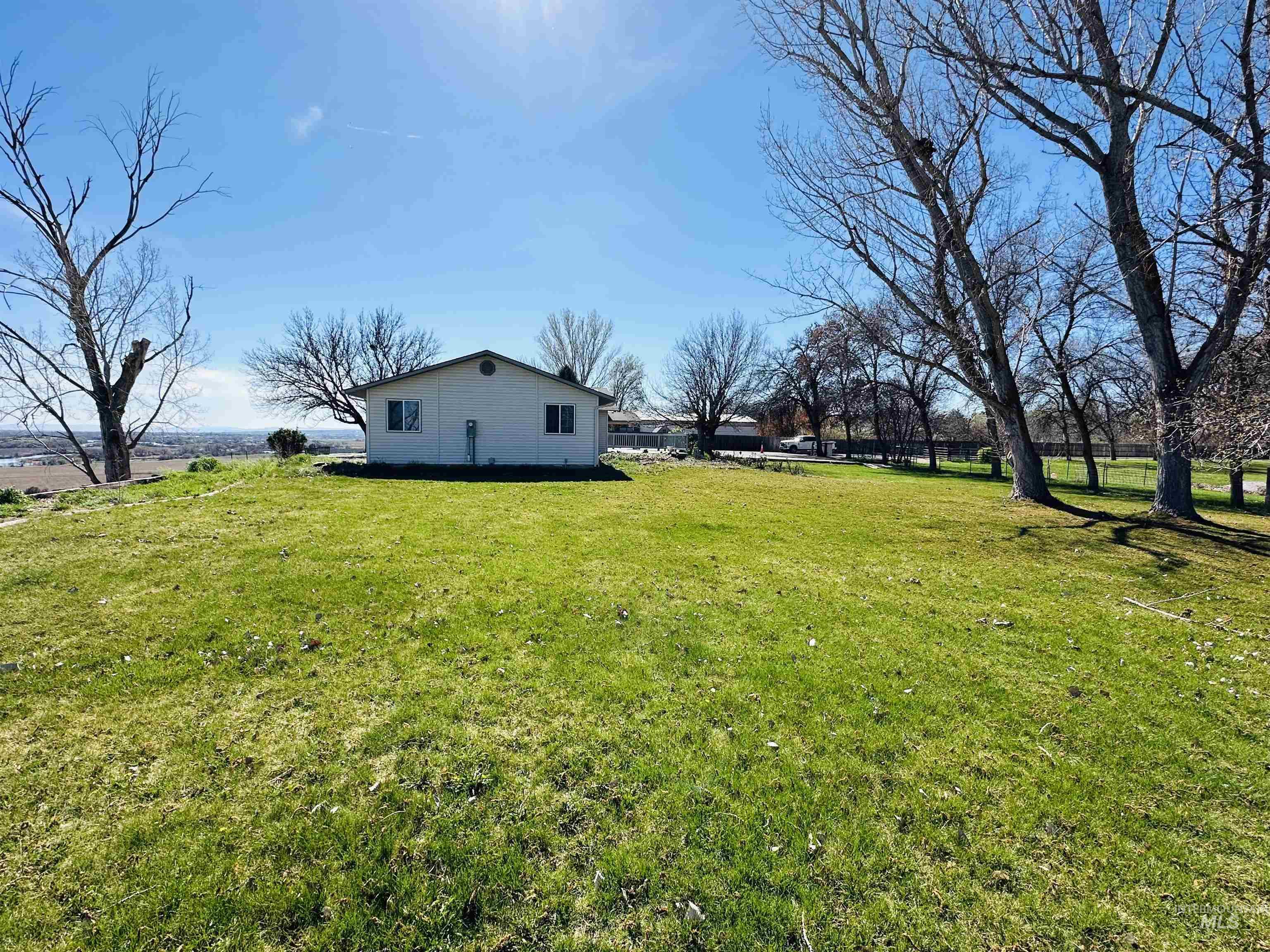 319 SnowMoody way, Ontario, Oregon 97914, 3 Bedrooms, 2 Bathrooms, Residential For Sale, Price $729,000,MLS 98980964