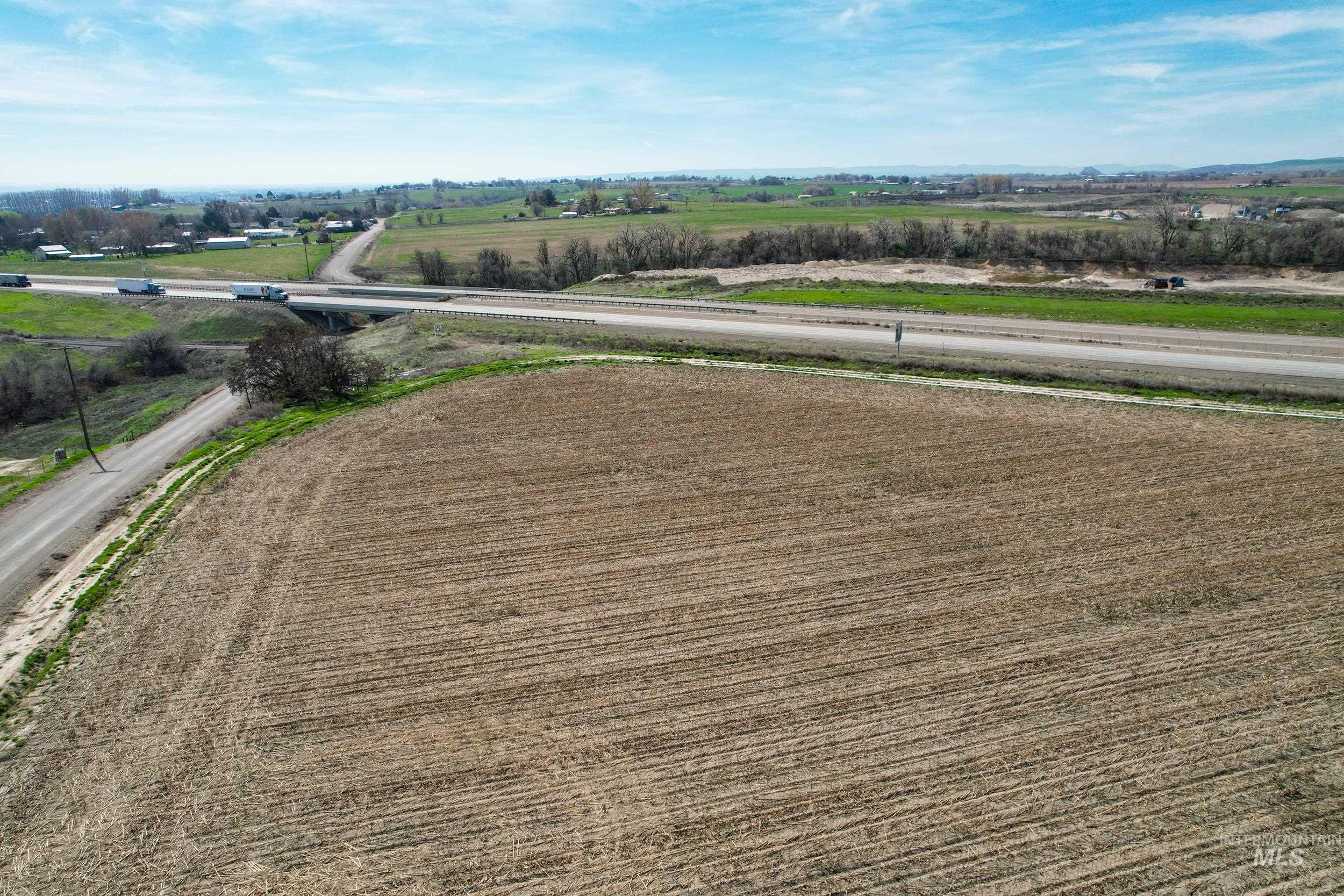 4465 Oak Road, Ontario, Oregon 97914, 4 Bedrooms, 2 Bathrooms, Farm & Ranch For Sale, Price $1, 98980974