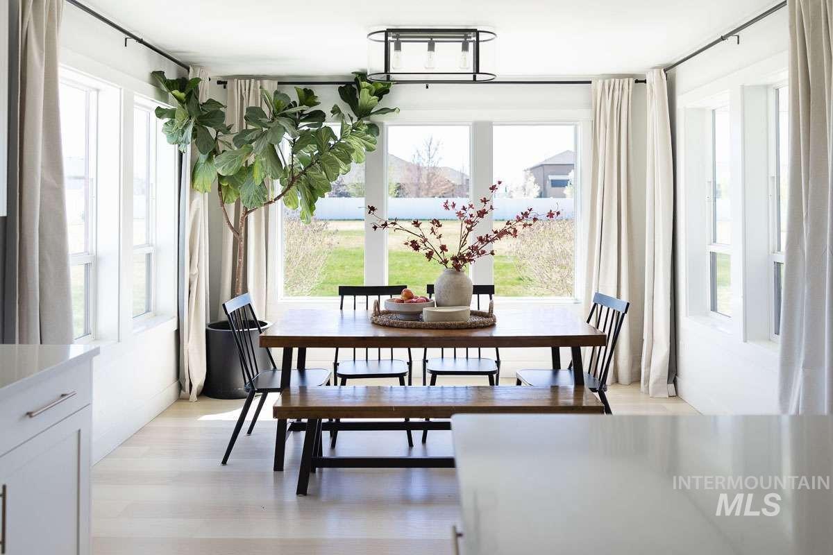 3461 E 3890 N, Kimberly, Idaho 83341, 5 Bedrooms, 4 Bathrooms, Residential For Sale, Price $965,000, 98980976