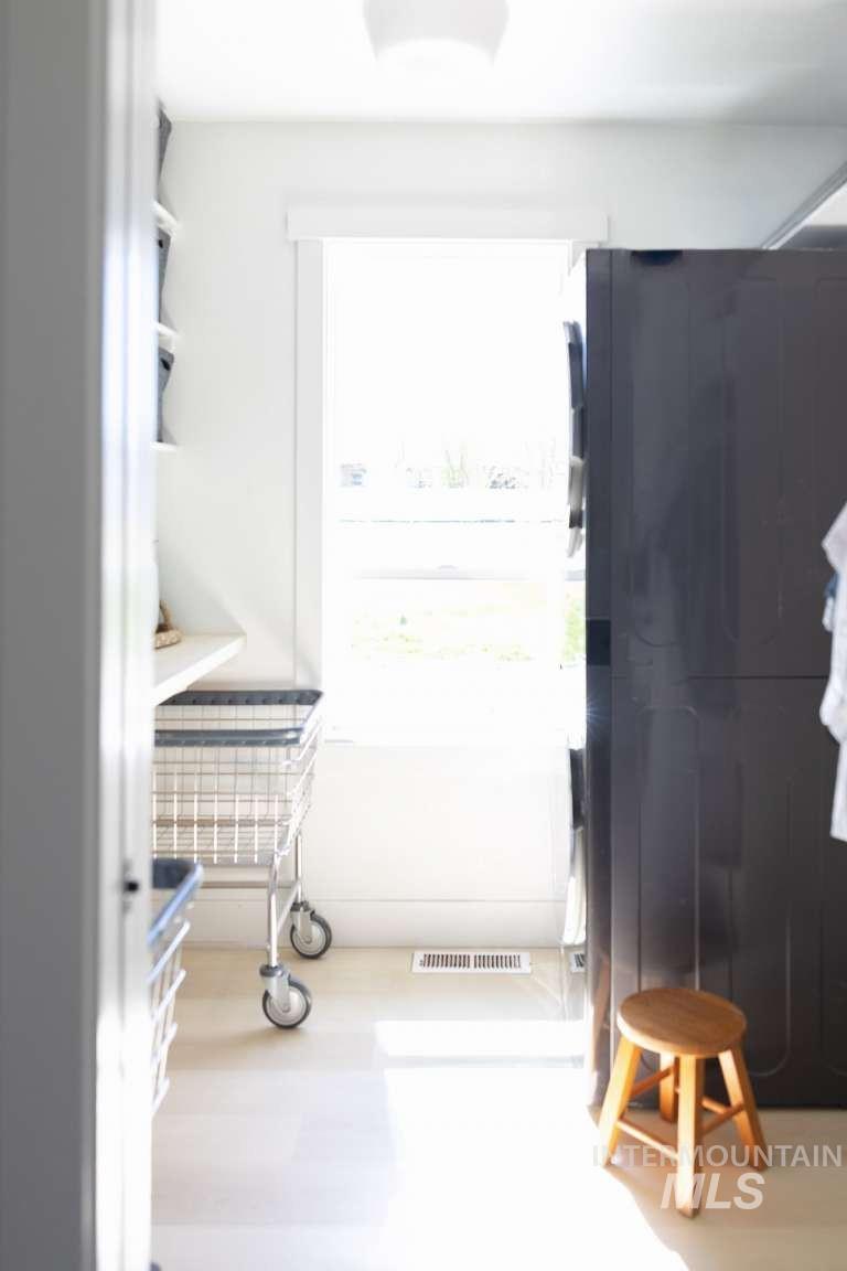 3461 E 3890 N, Kimberly, Idaho 83341, 5 Bedrooms, 4 Bathrooms, Residential For Sale, Price $965,000, 98980976