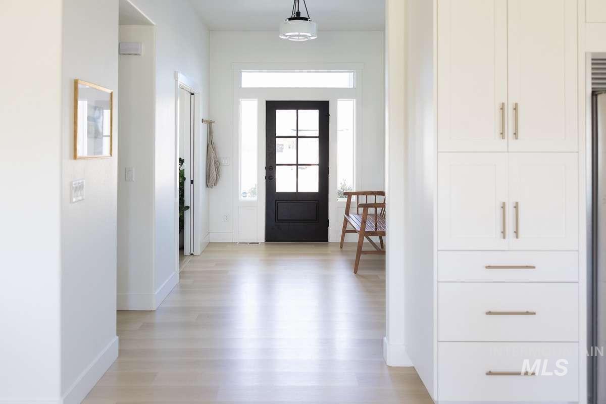 3461 E 3890 N, Kimberly, Idaho 83341, 5 Bedrooms, 4 Bathrooms, Residential For Sale, Price $965,000, 98980976