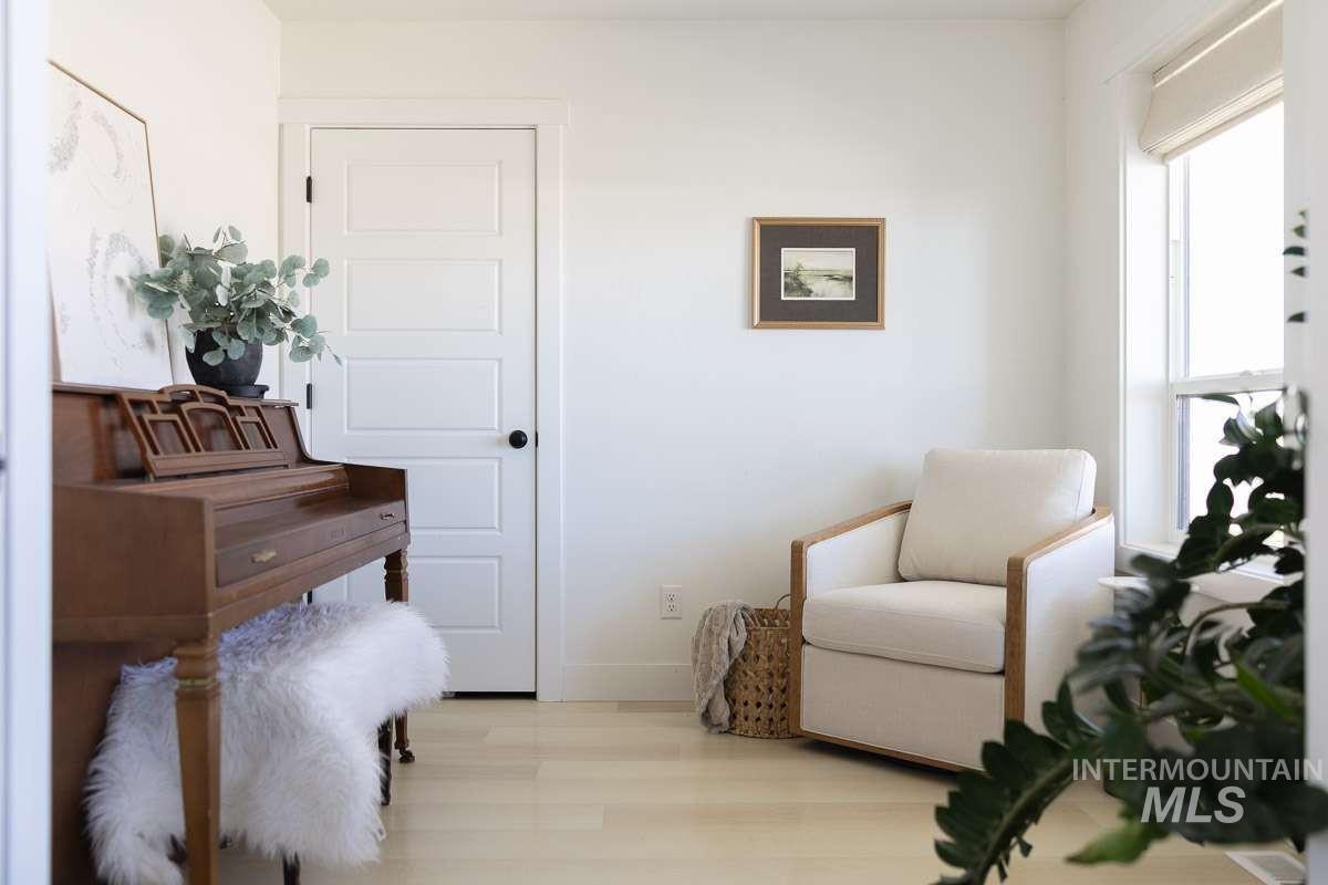 3461 E 3890 N, Kimberly, Idaho 83341, 5 Bedrooms, 4 Bathrooms, Residential For Sale, Price $965,000, 98980976