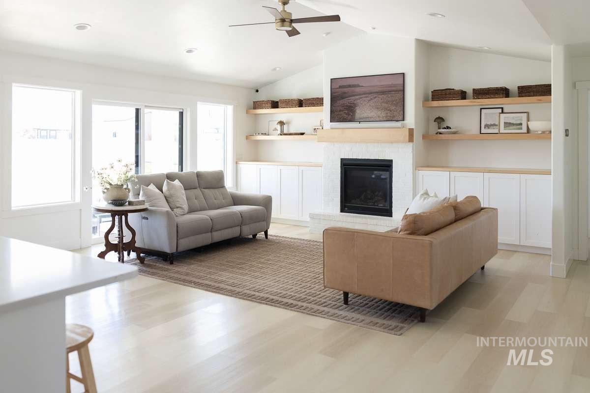 3461 E 3890 N, Kimberly, Idaho 83341, 5 Bedrooms, 4 Bathrooms, Residential For Sale, Price $965,000, 98980976