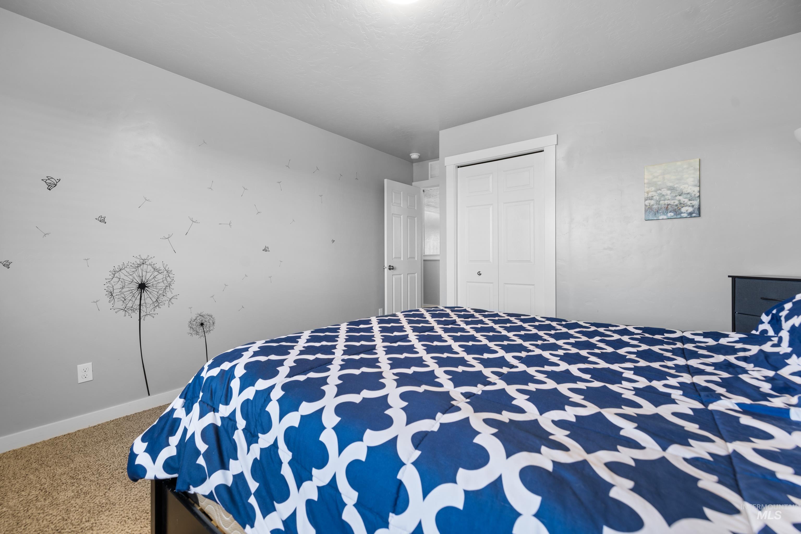 6988 W Spur Street, Boise, Idaho 83709, 5 Bedrooms, 3 Bathrooms, Residential For Sale, Price $629,900, 98980977