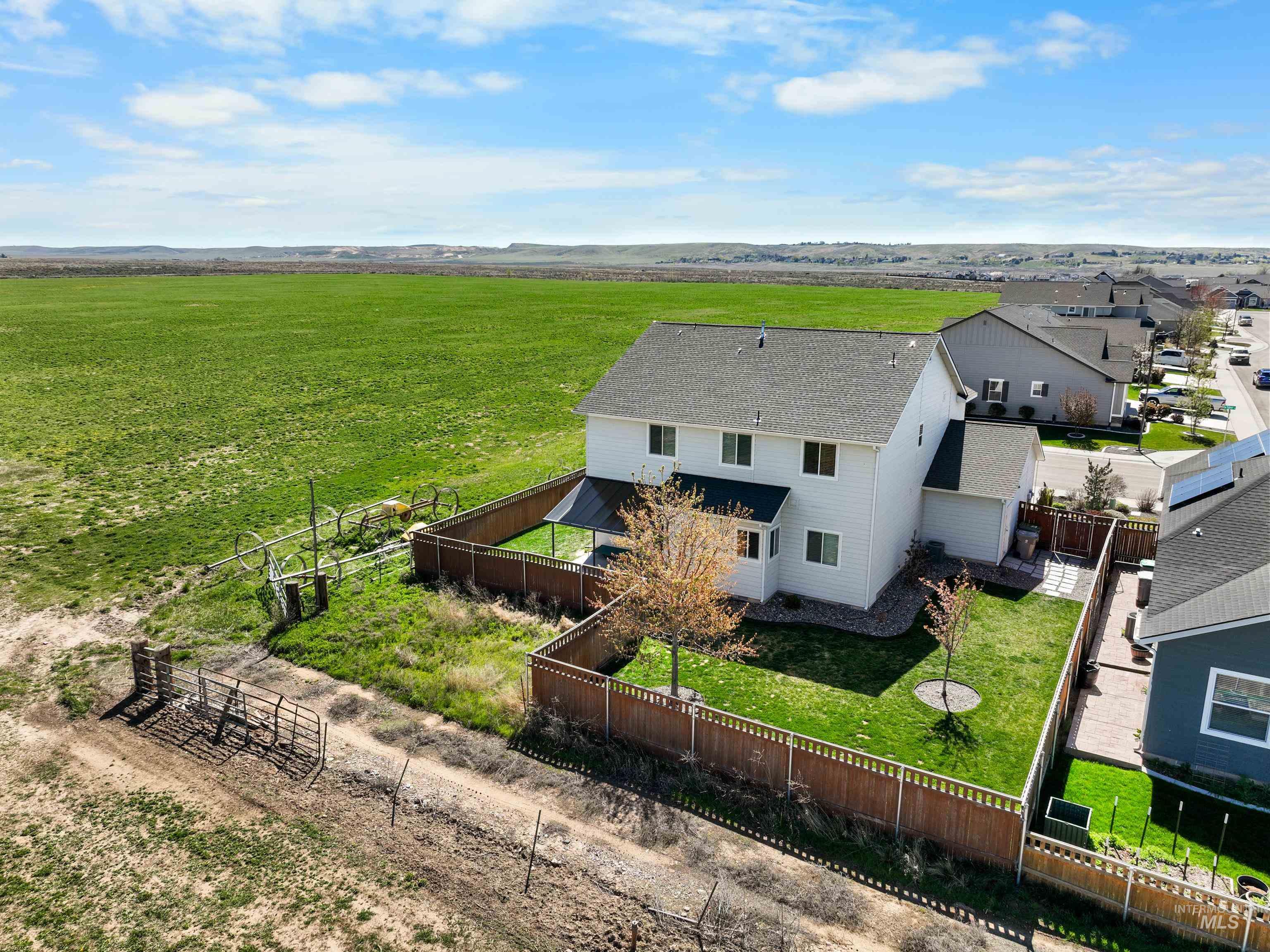 6988 W Spur Street, Boise, Idaho 83709, 5 Bedrooms, 3 Bathrooms, Residential For Sale, Price $629,900, 98980977