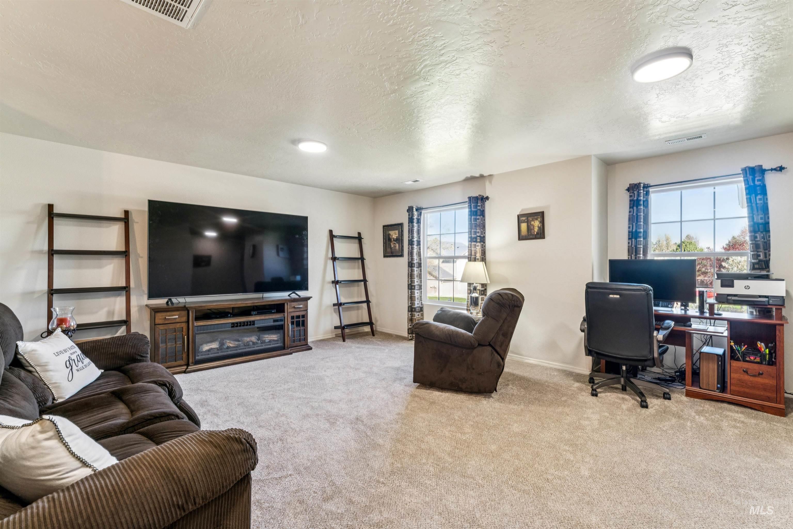 1028 N Star Bright Lane, Star, Idaho 83669, 4 Bedrooms, 2.5 Bathrooms, Residential For Sale, Price $529,900, 98980986