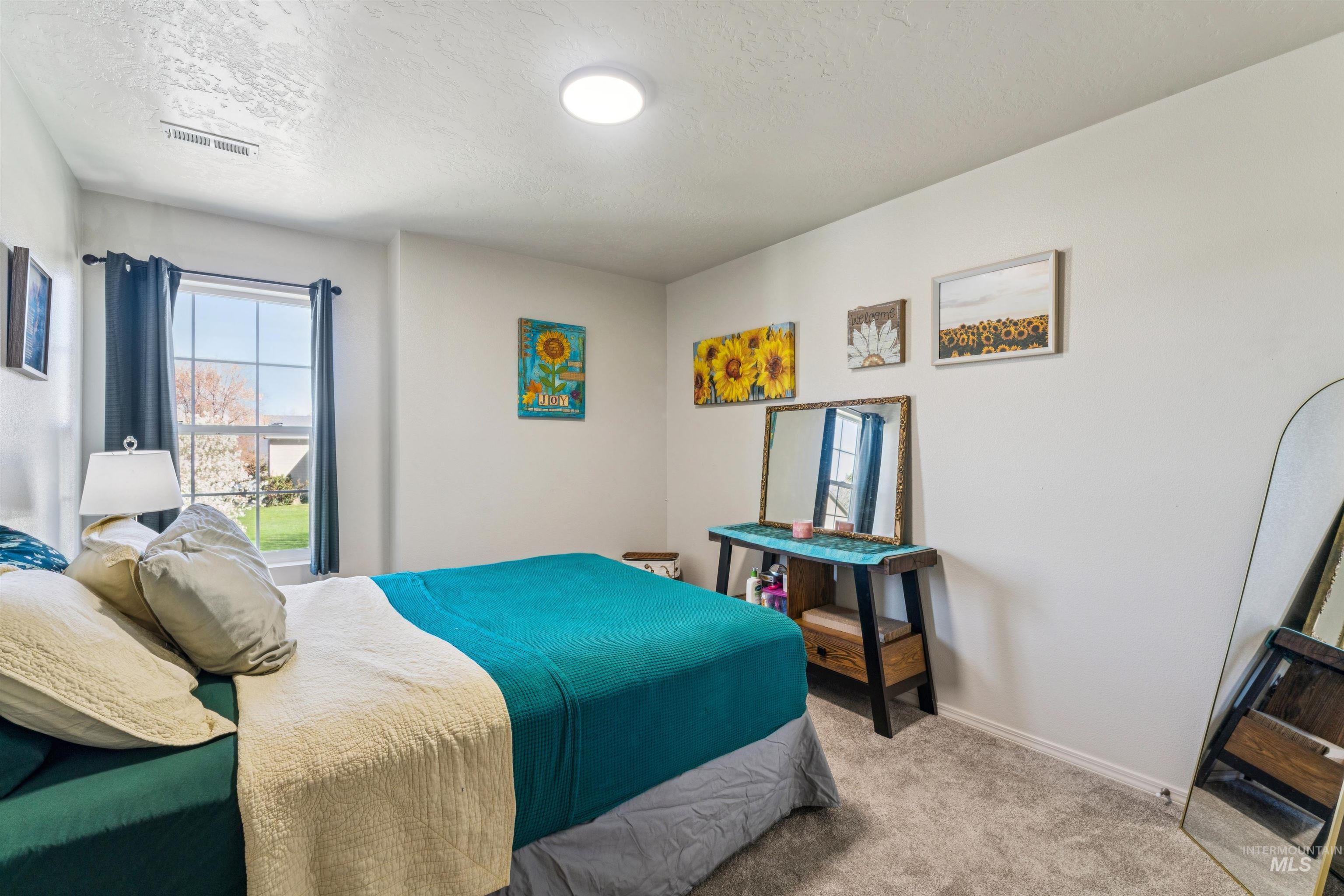 1028 N Star Bright Lane, Star, Idaho 83669, 4 Bedrooms, 2.5 Bathrooms, Residential For Sale, Price $529,900, 98980986