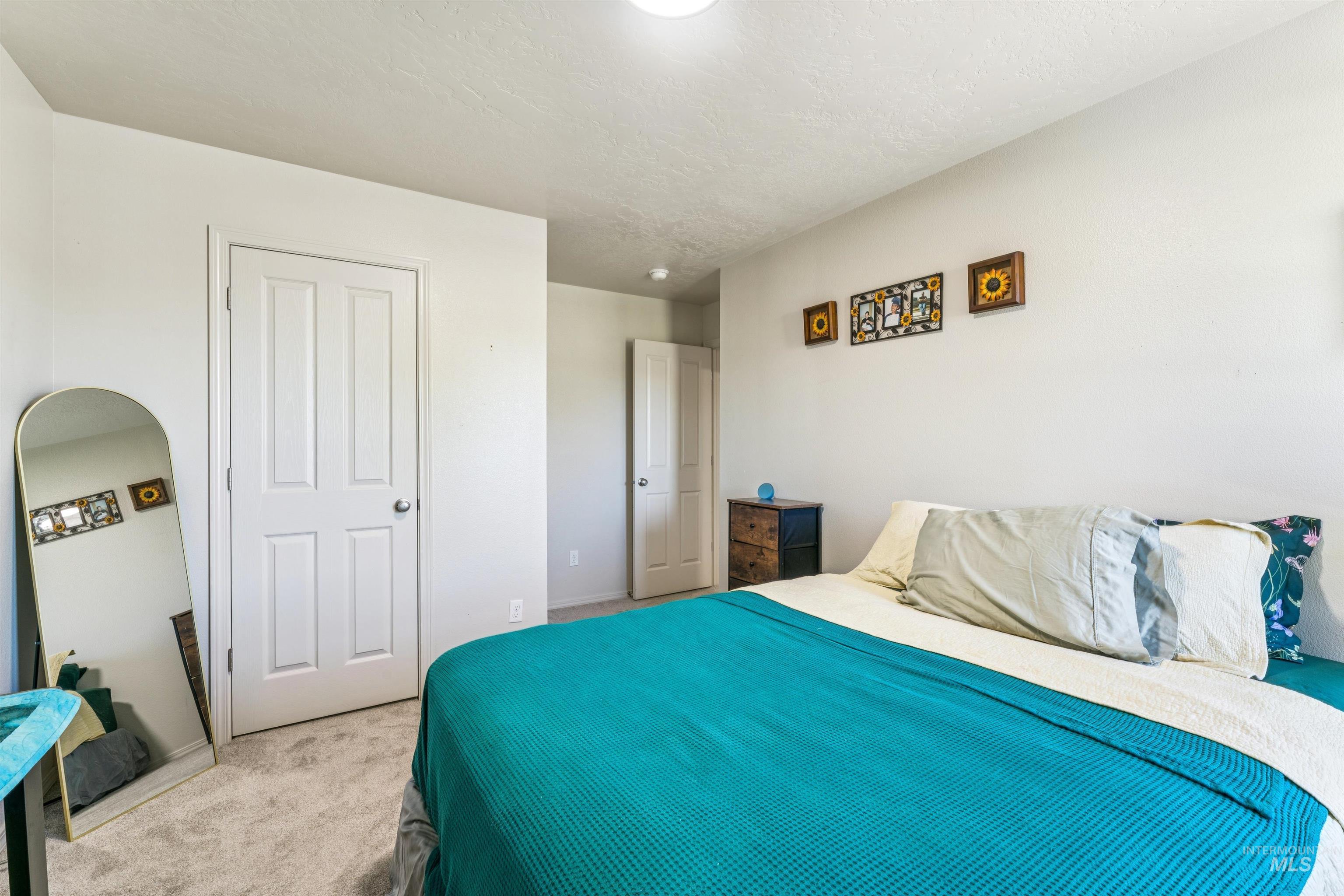 1028 N Star Bright Lane, Star, Idaho 83669, 4 Bedrooms, 2.5 Bathrooms, Residential For Sale, Price $529,900, 98980986