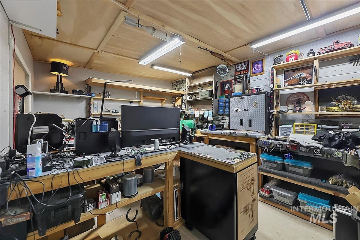 7353 Newbrook Dr, Nampa, Idaho 83687, 3 Bedrooms, 2 Bathrooms, Residential For Sale, Price $414,900, 98980989