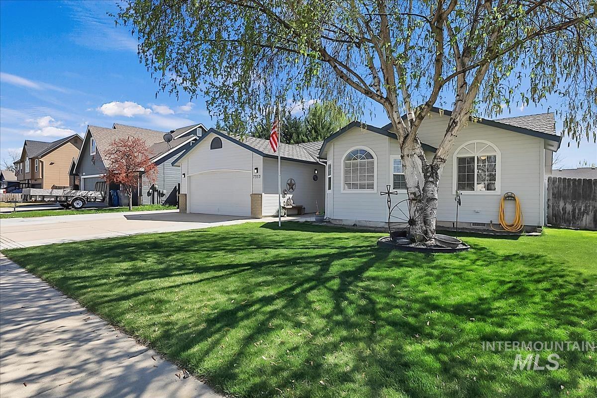 7353 Newbrook Dr, Nampa, Idaho 83687, 3 Bedrooms, 2 Bathrooms, Residential For Sale, Price $414,900, 98980989