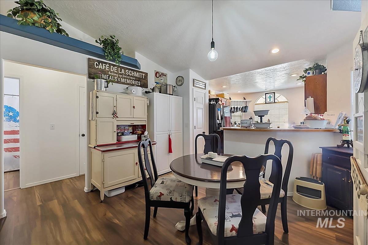 7353 Newbrook Dr, Nampa, Idaho 83687, 3 Bedrooms, 2 Bathrooms, Residential For Sale, Price $414,900, 98980989