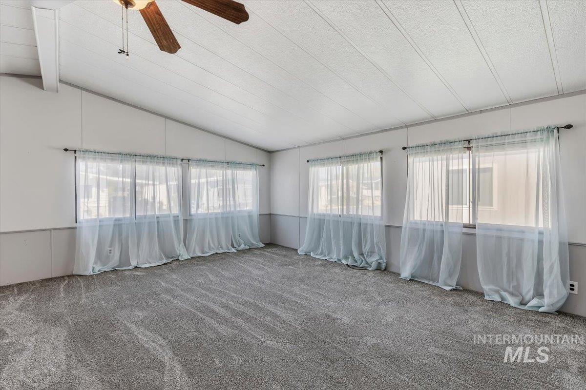 9390 Ustick Rd, Boise, Idaho 83704, 2 Bedrooms, 2 Bathrooms, Residential For Sale, Price $129,000, 98980993