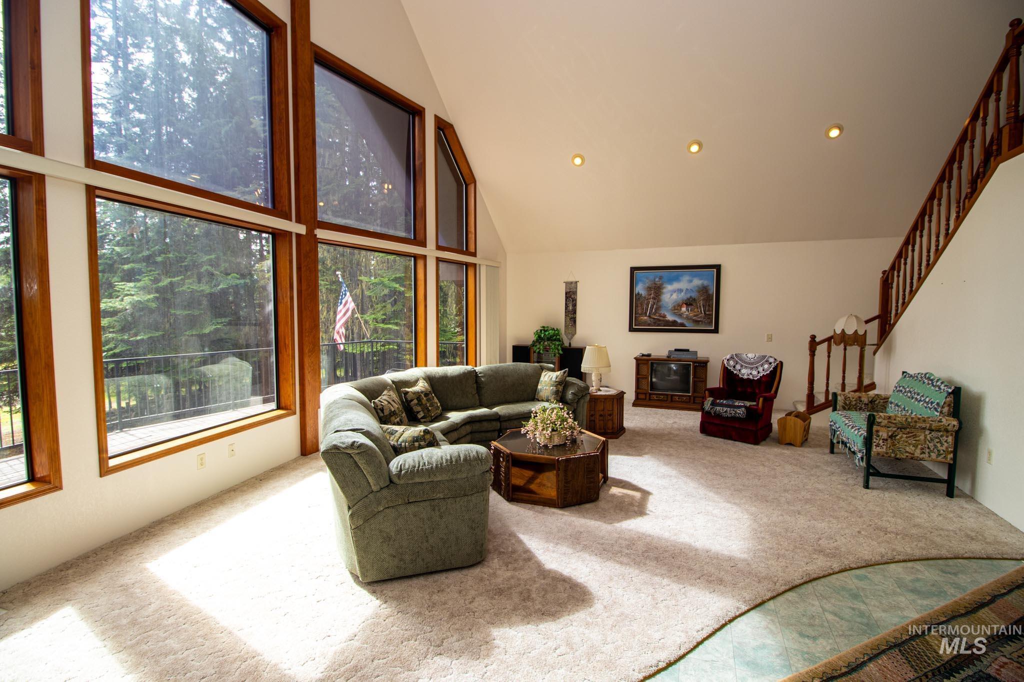 20888 Upper Fords Creek Rd, Weippe, Idaho 83553, 2 Bedrooms, 2 Bathrooms, Residential For Sale, Price $529,000, 98980995