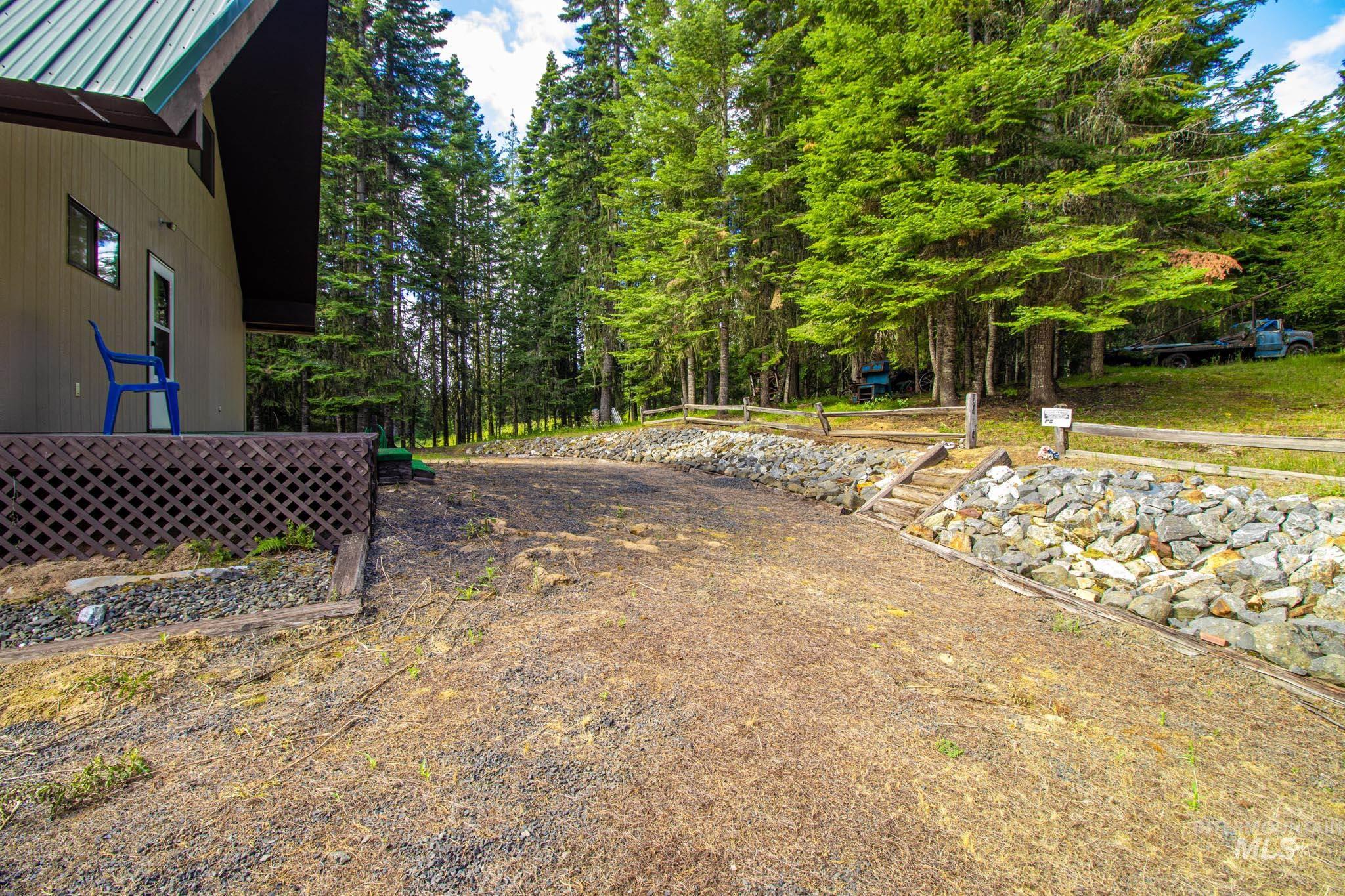 20888 Upper Fords Creek Rd, Weippe, Idaho 83553, 2 Bedrooms, 2 Bathrooms, Residential For Sale, Price $529,000, 98980995