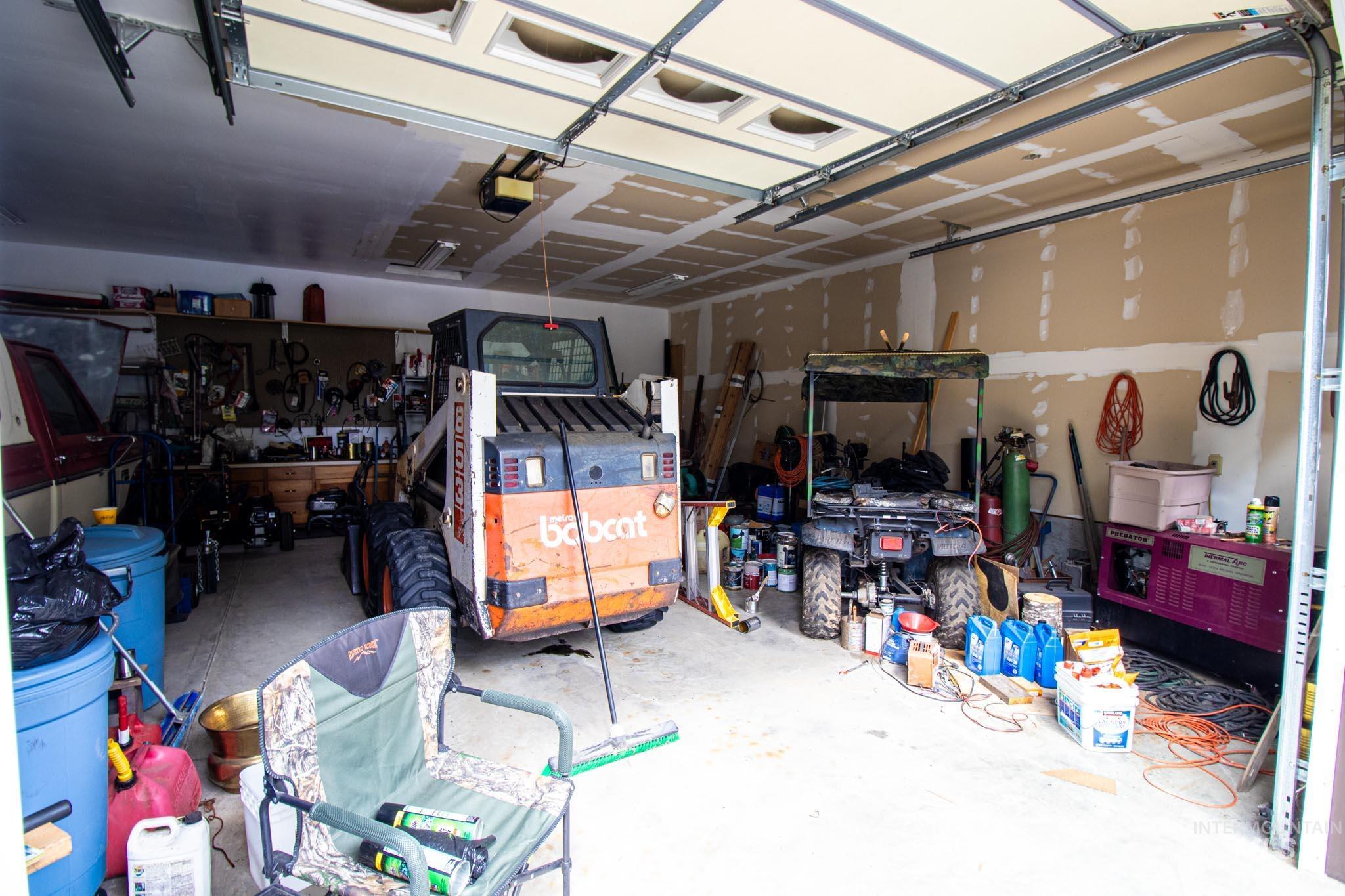 20888 Upper Fords Creek Rd, Weippe, Idaho 83553, 2 Bedrooms, 2 Bathrooms, Residential For Sale, Price $529,000, 98980995