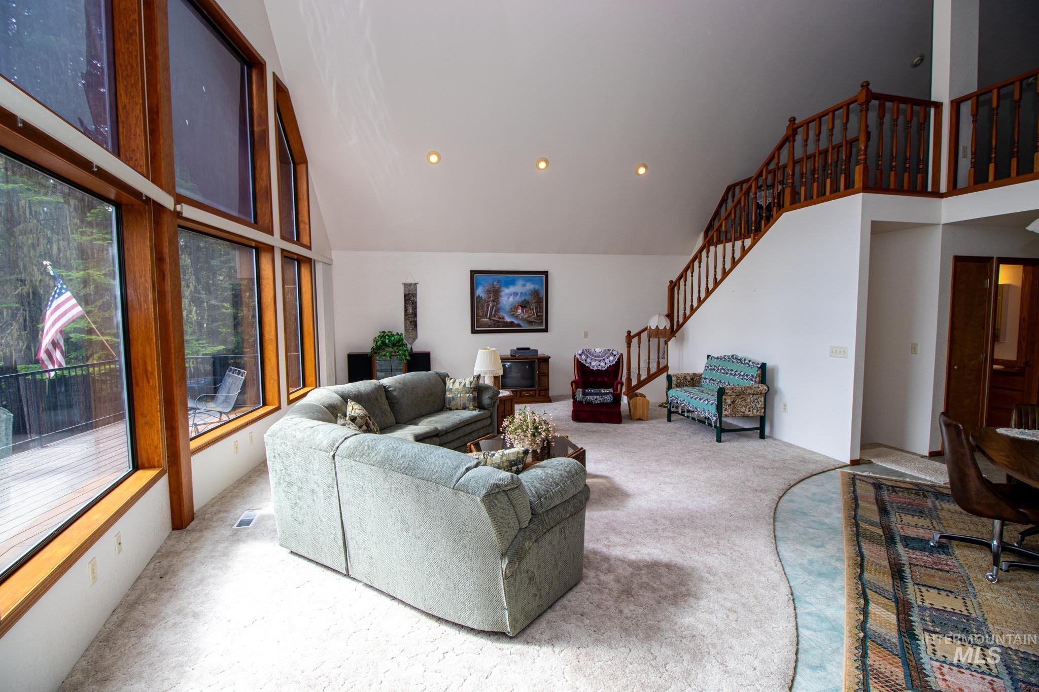 20888 Upper Fords Creek Rd, Weippe, Idaho 83553, 2 Bedrooms, 2 Bathrooms, Residential For Sale, Price $529,000, 98980995