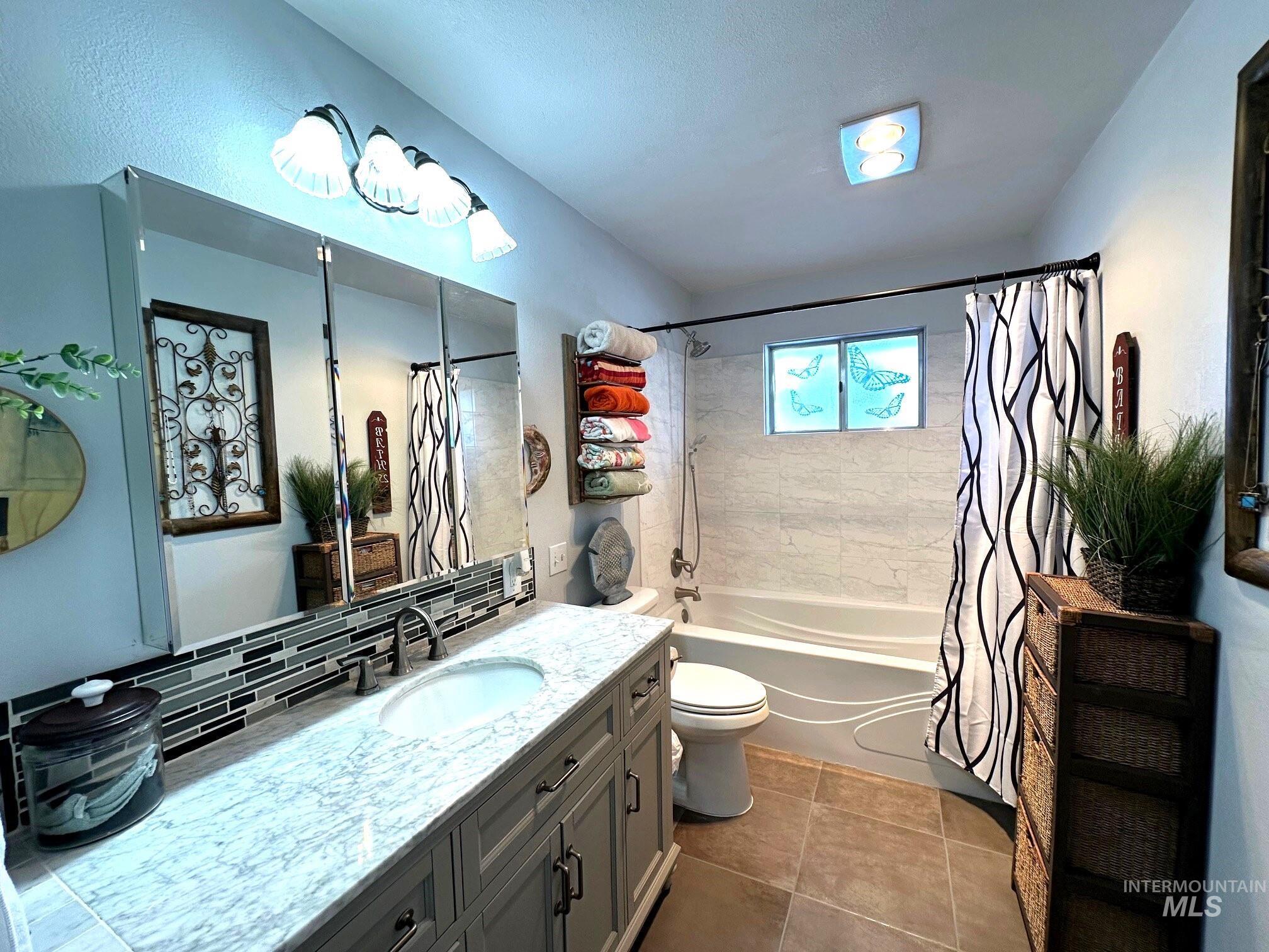 4436 Baker, Ontario, Oregon 97914, 3 Bedrooms, 2 Bathrooms, Residential For Sale, Price $399,900, 98981000