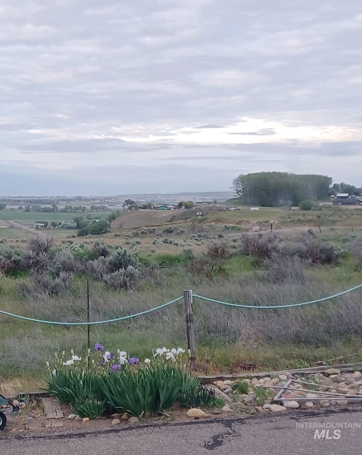 4436 Baker, Ontario, Oregon 97914, 3 Bedrooms, 2 Bathrooms, Residential For Sale, Price $399,900, 98981000