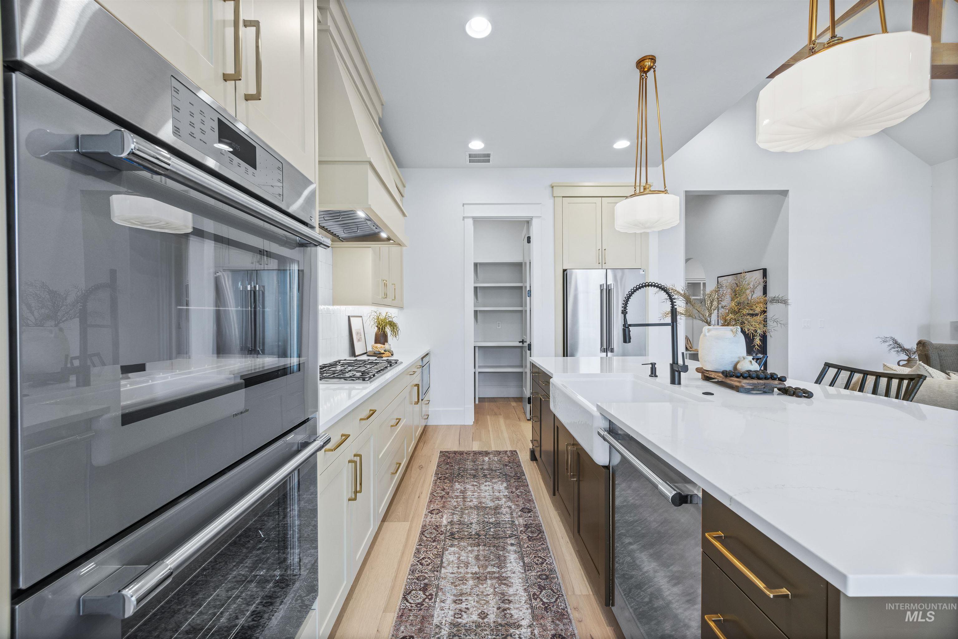 948 E Escalation St, Meridian, Idaho 83642, 3 Bedrooms, 2.5 Bathrooms, Residential For Sale, Price $689,777, 98981002