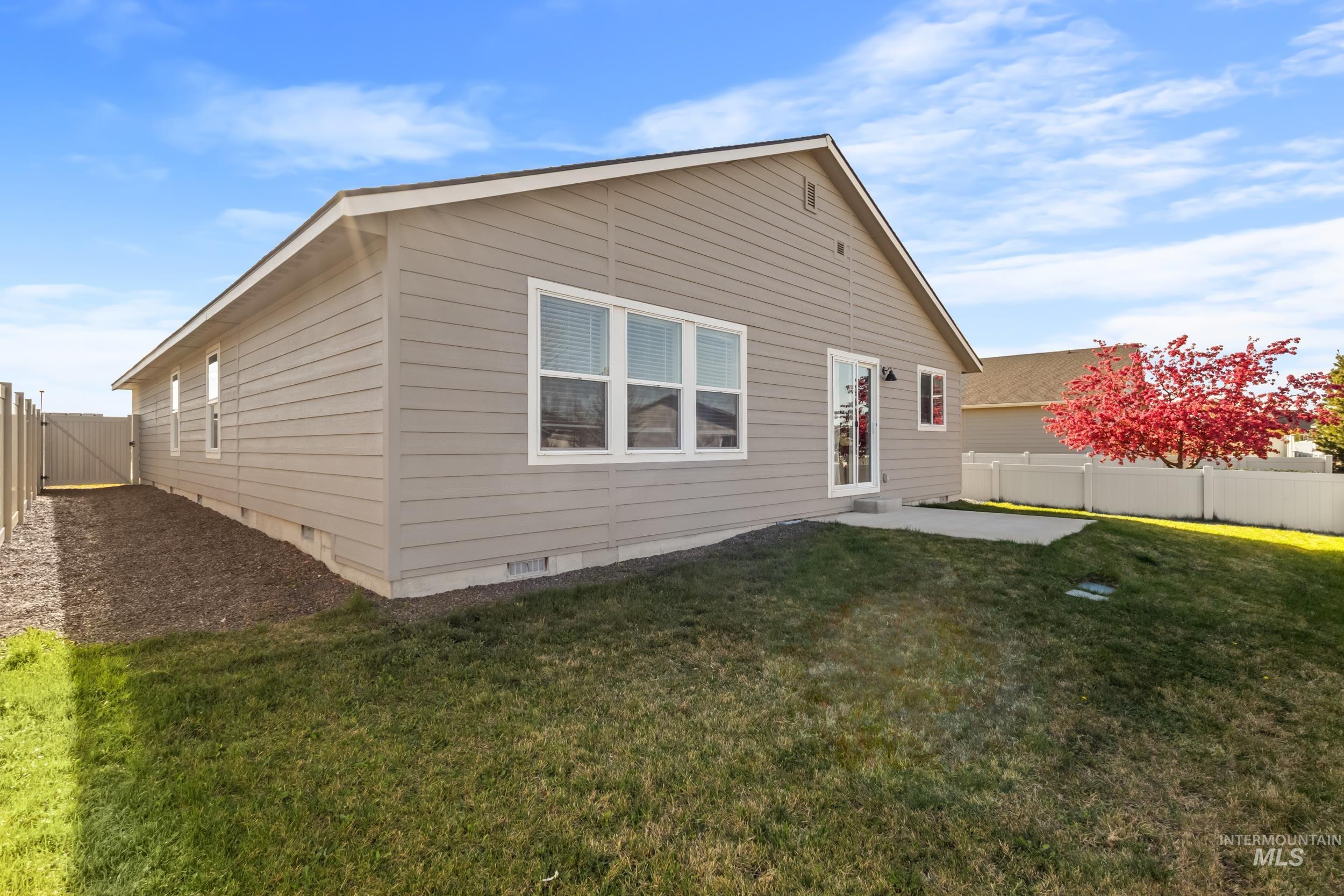 6718 S Allegiance AVE, Meridian, Idaho 83642, 4 Bedrooms, 2 Bathrooms, Residential For Sale, Price $435,987, 98981003