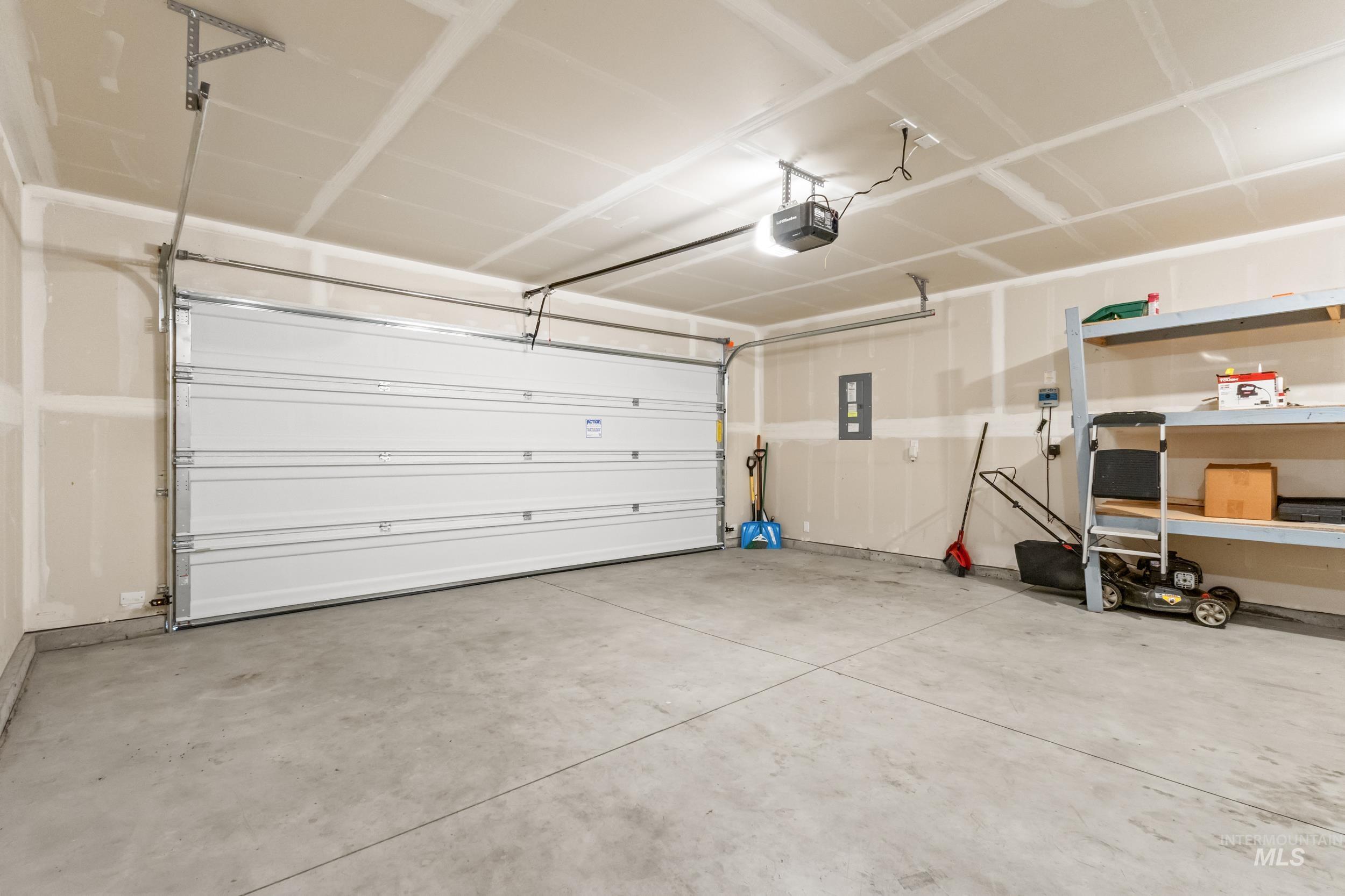 6718 S Allegiance AVE, Meridian, Idaho 83642, 4 Bedrooms, 2 Bathrooms, Residential For Sale, Price $435,987, 98981003