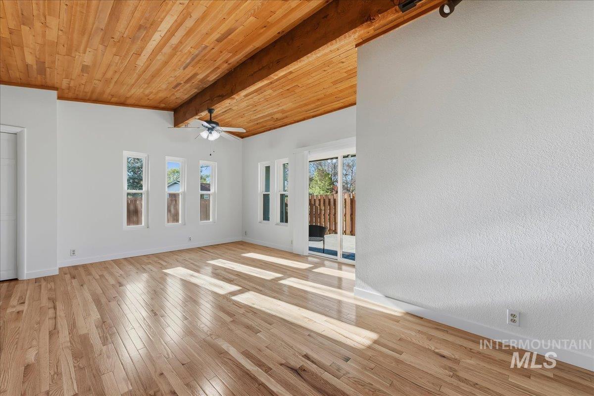 2617 N Alamo Rd, Boise, Idaho 83704-6177, 4 Bedrooms, 2.5 Bathrooms, Residential For Sale, Price $559,000, 98981005