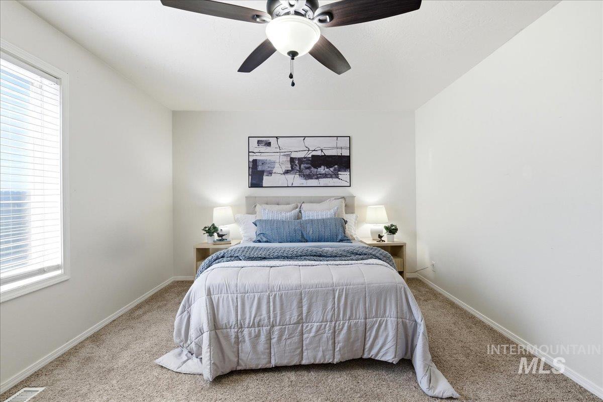 1284 NW Mandarin St, Mountain Home, Idaho 83647-2483, 3 Bedrooms, 2 Bathrooms, Residential For Sale, Price $379,900, 98981008