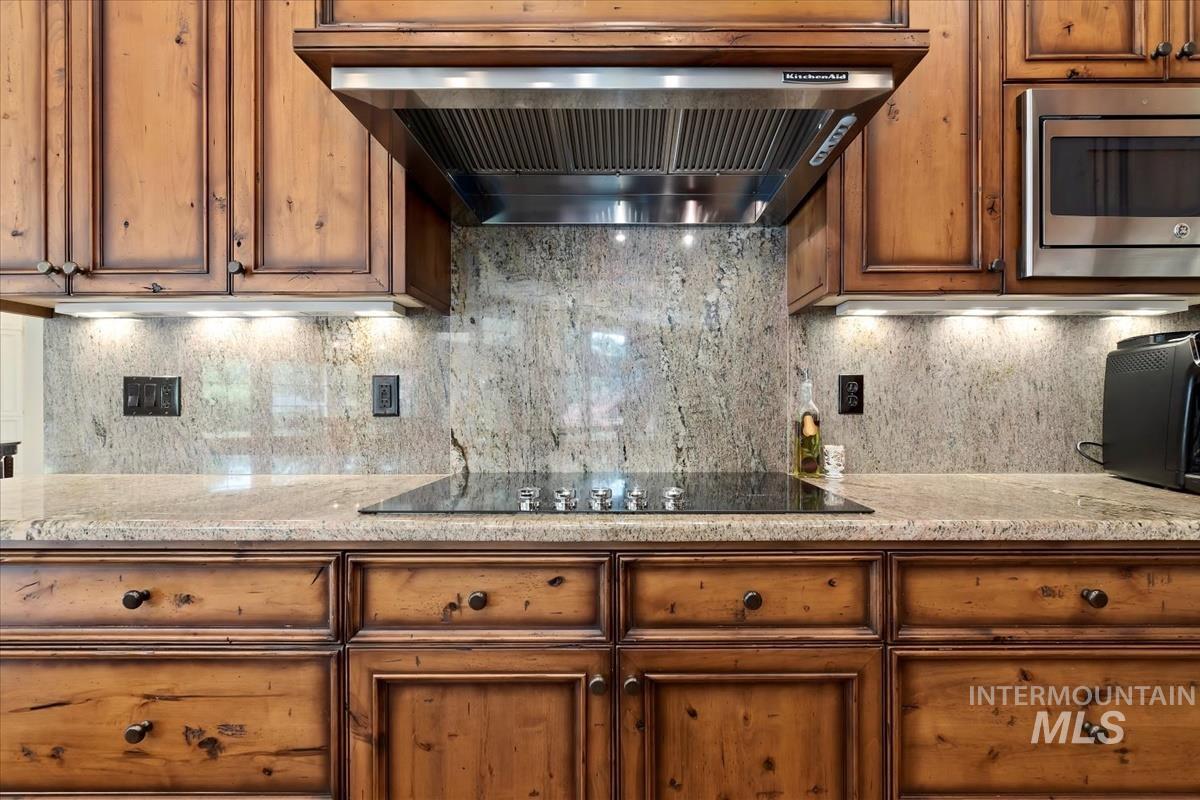 2562 Lauren Dr, Ontario, Oregon 97914, 4 Bedrooms, 4 Bathrooms, Residential For Sale, Price $875,000, 98981011