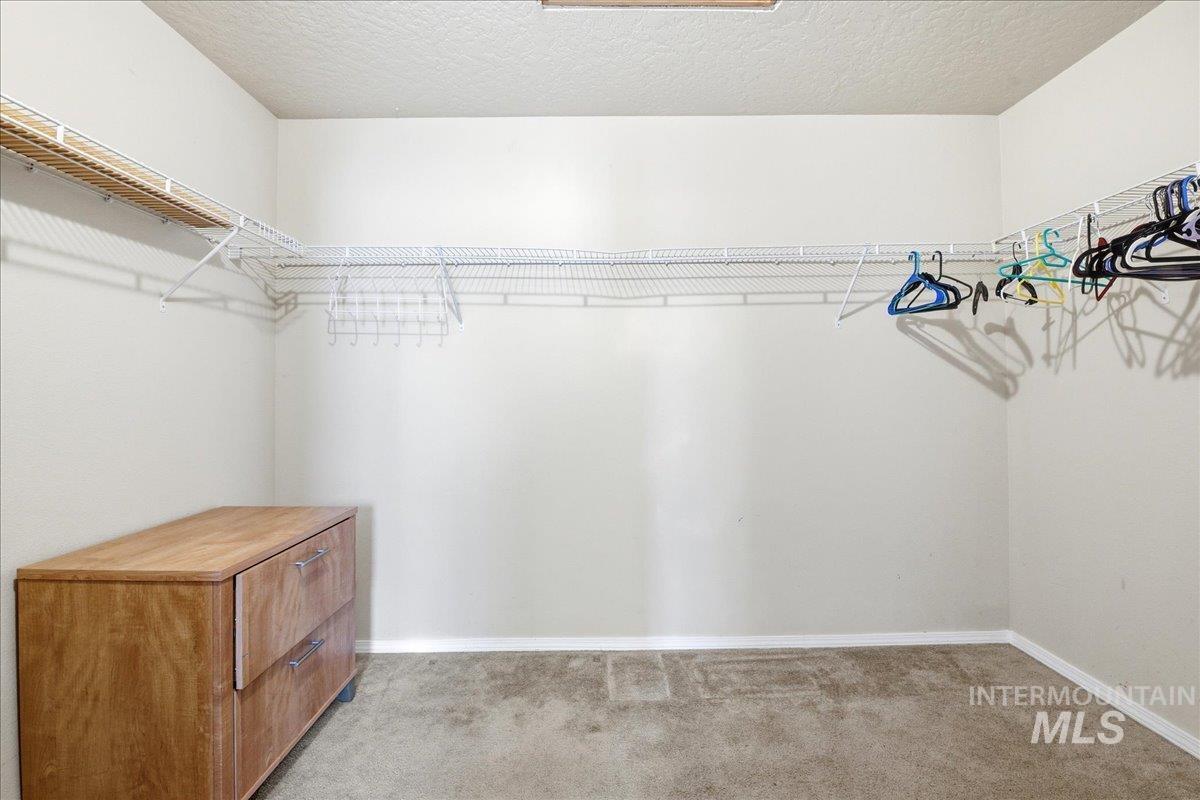 14048 Monterey Street, Caldwell, Idaho 83607, 5 Bedrooms, 2.5 Bathrooms, Residential For Sale, Price $437,000, 98981012