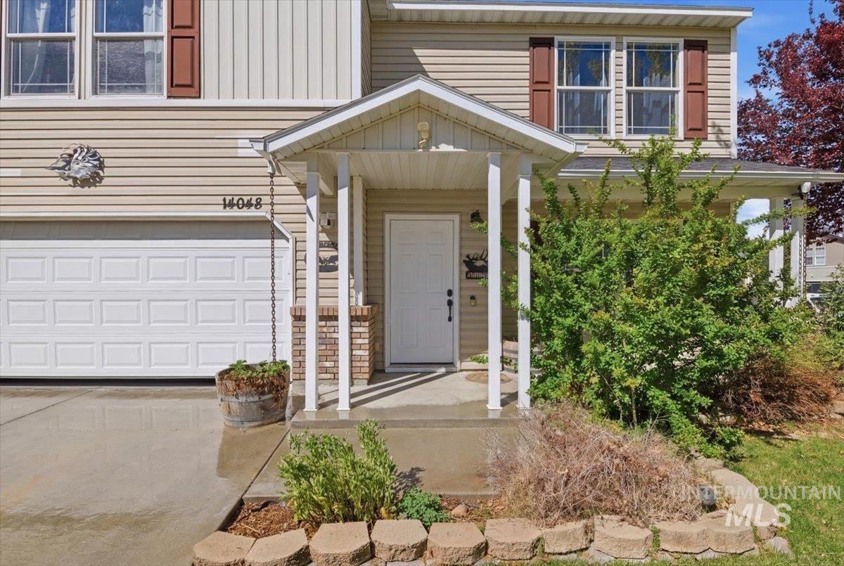 14048 Monterey Street, Caldwell, Idaho 83607, 5 Bedrooms, 2.5 Bathrooms, Residential For Sale, Price $437,000, 98981012