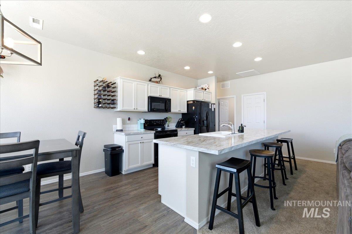 843 SW Levant Way, Mountain Home, Idaho 83647-2610, 4 Bedrooms, 2 Bathrooms, Residential For Sale, Price $390,000, 98981013