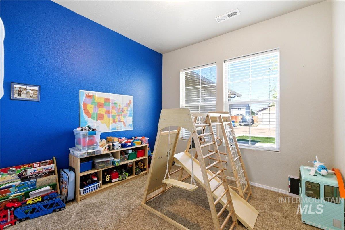 843 SW Levant Way, Mountain Home, Idaho 83647-2610, 4 Bedrooms, 2 Bathrooms, Residential For Sale, Price $390,000, 98981013