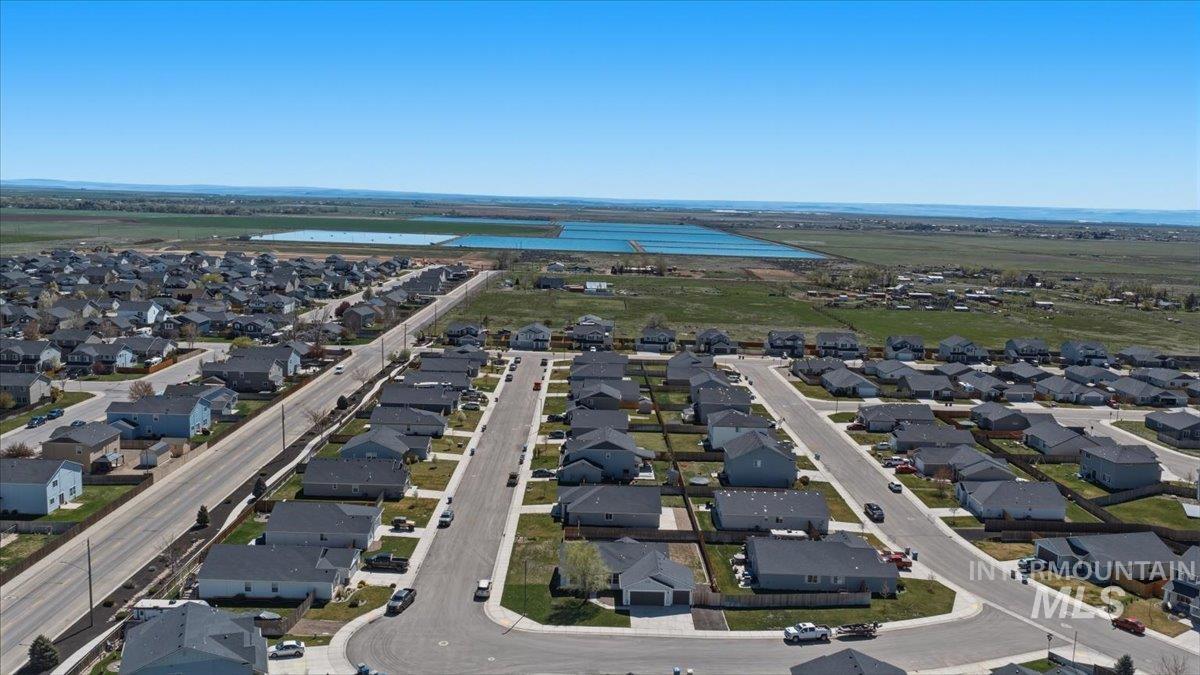 843 SW Levant Way, Mountain Home, Idaho 83647-2610, 4 Bedrooms, 2 Bathrooms, Residential For Sale, Price $390,000, 98981013