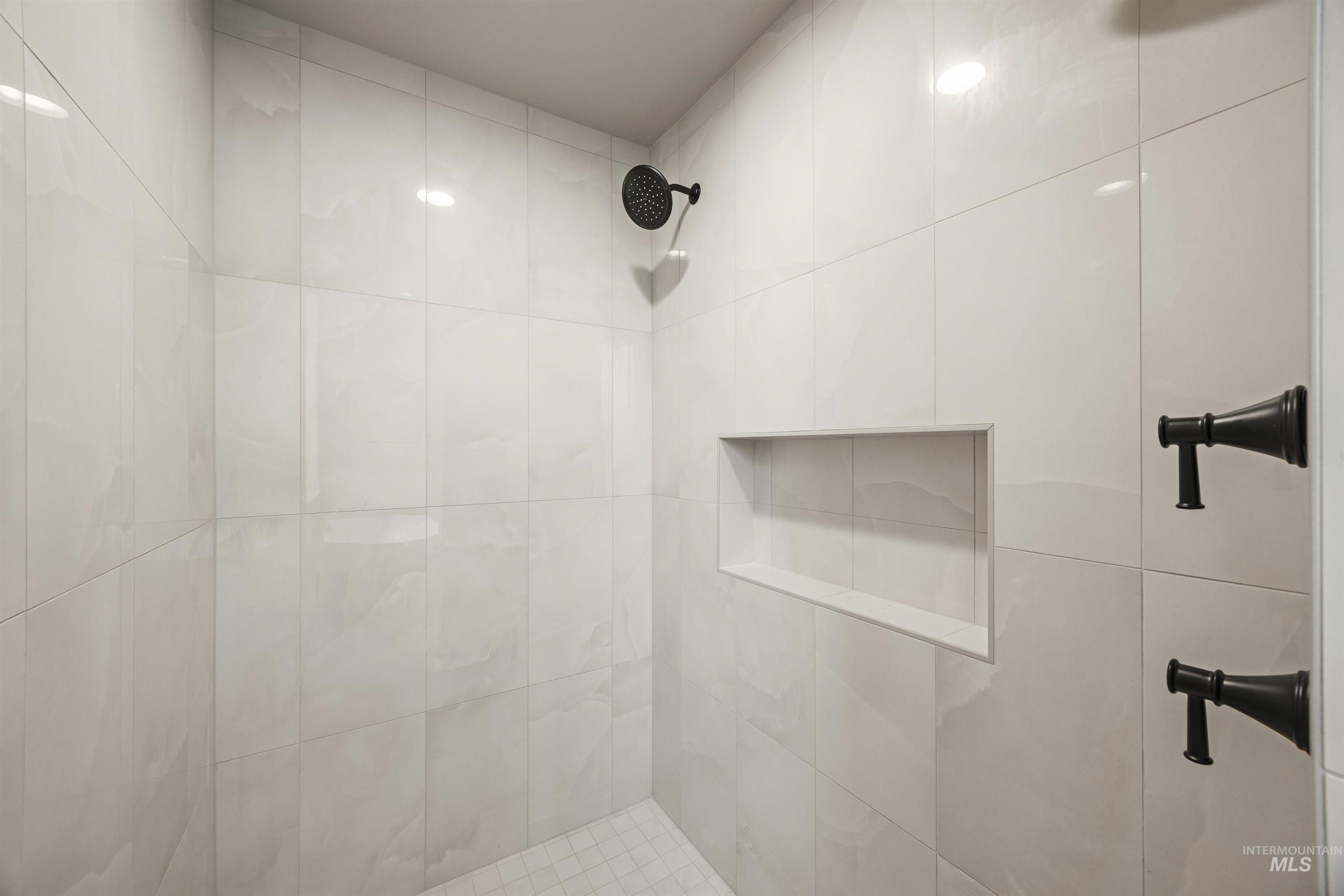 934 E Escalation St, Meridian, Idaho 83642, 4 Bedrooms, 3 Bathrooms, Residential For Sale, Price $724,777, 98981016