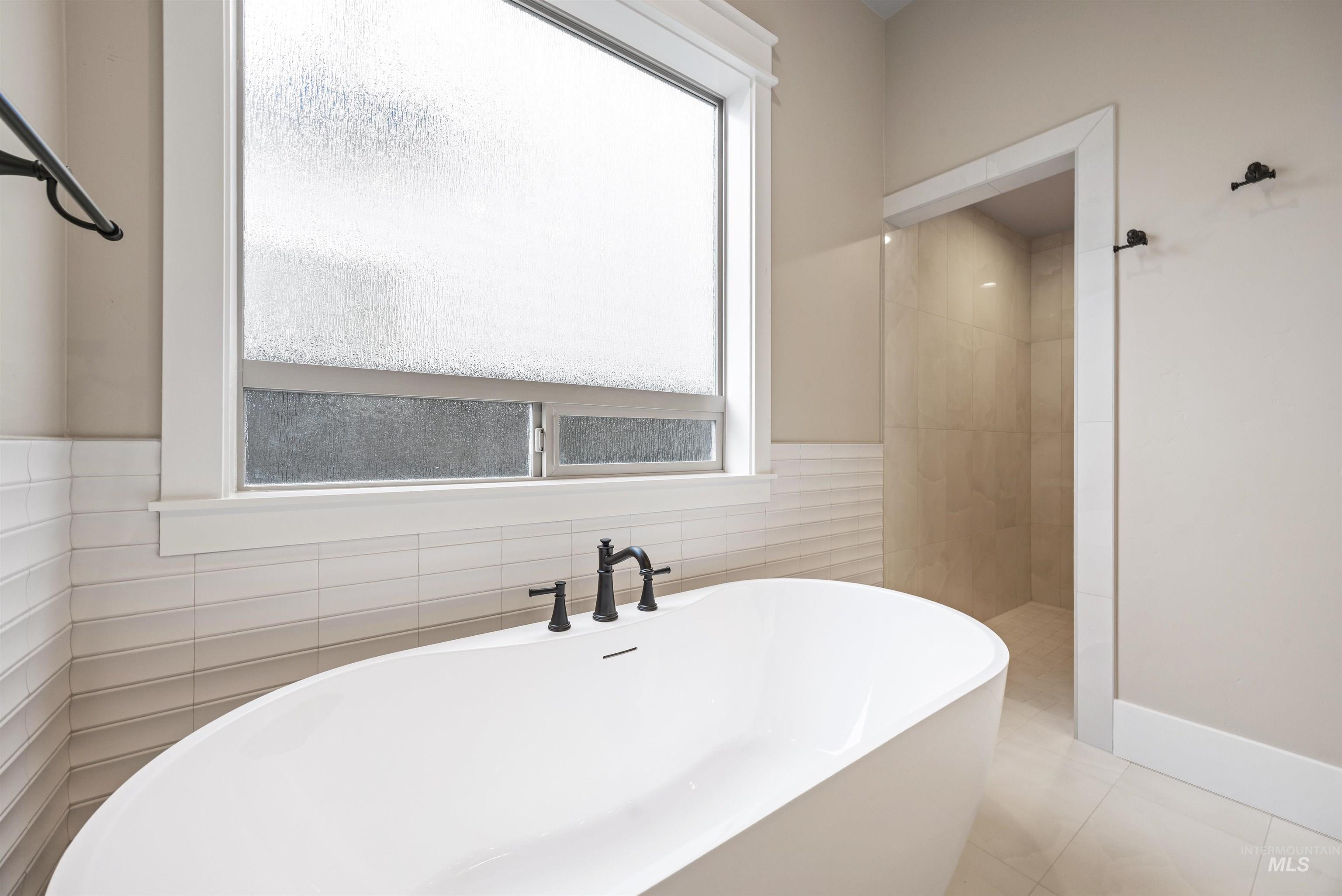 934 E Escalation St, Meridian, Idaho 83642, 4 Bedrooms, 3 Bathrooms, Residential For Sale, Price $724,777, 98981016