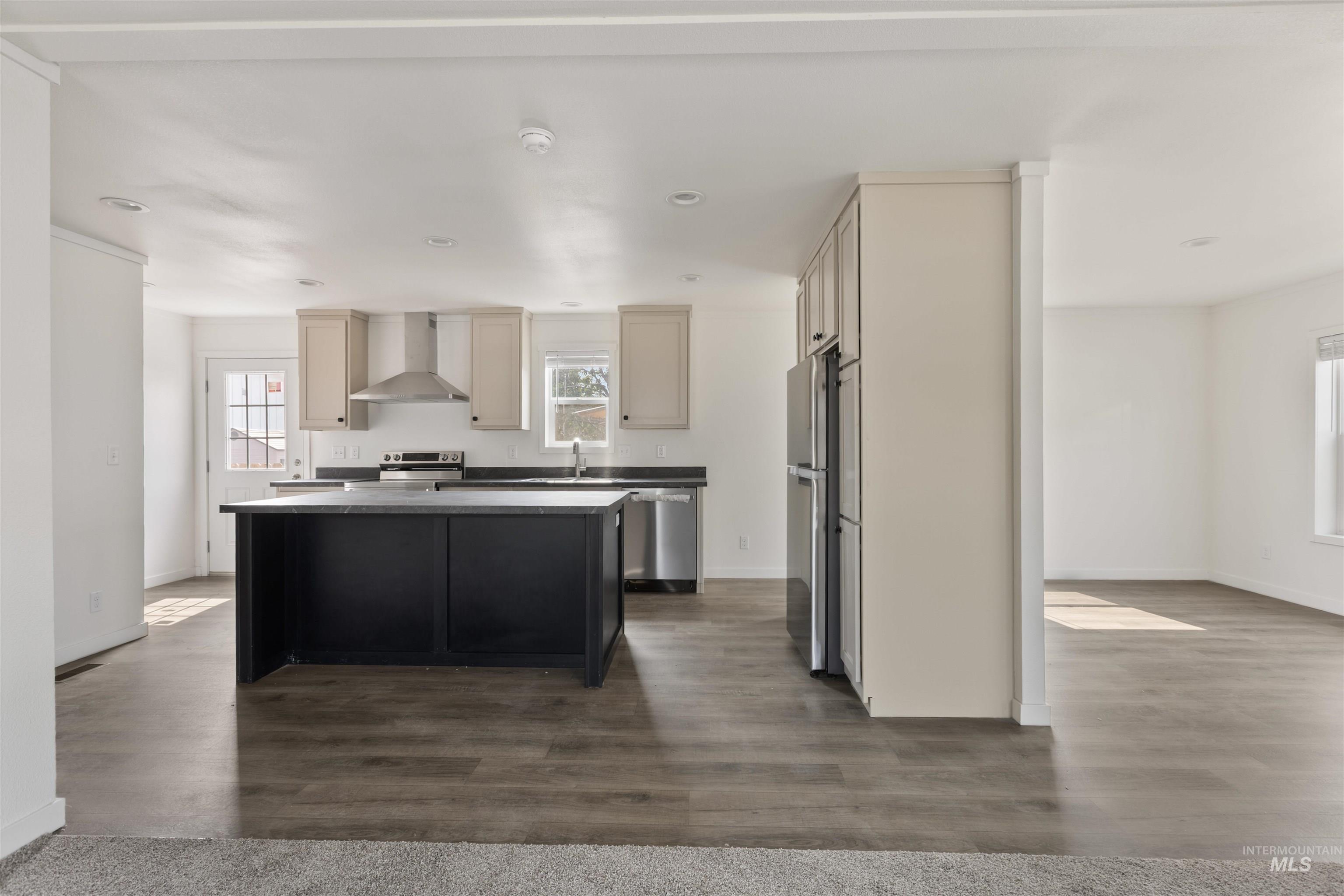 1315 2nd St N, Nampa, Idaho 83687, 3 Bedrooms, 2 Bathrooms, Residential For Sale, Price $349,900, 98981017