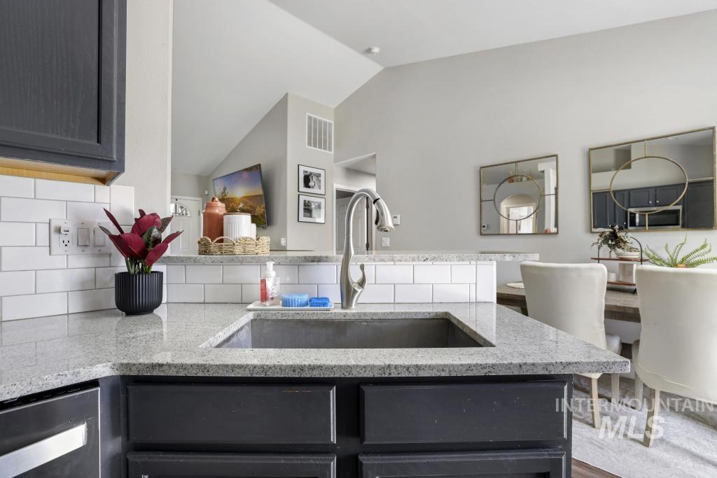 2205 Mayberry Lane, Filer, Idaho 83328, 4 Bedrooms, 2 Bathrooms, Residential For Sale, Price $445,900, 98981019