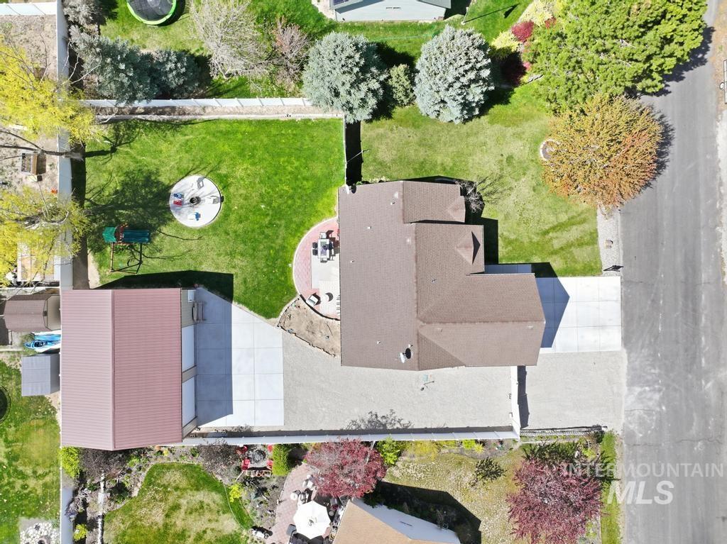 2205 Mayberry Lane, Filer, Idaho 83328, 4 Bedrooms, 2 Bathrooms, Residential For Sale, Price $445,900, 98981019