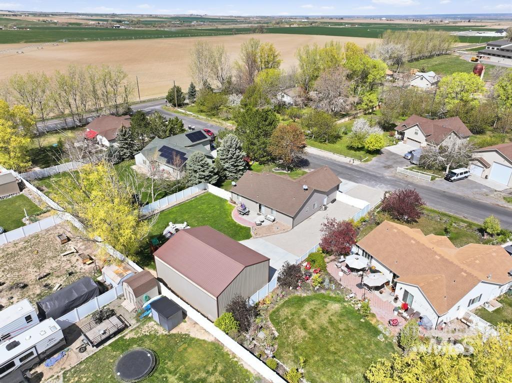 2205 Mayberry Lane, Filer, Idaho 83328, 4 Bedrooms, 2 Bathrooms, Residential For Sale, Price $445,900, 98981019