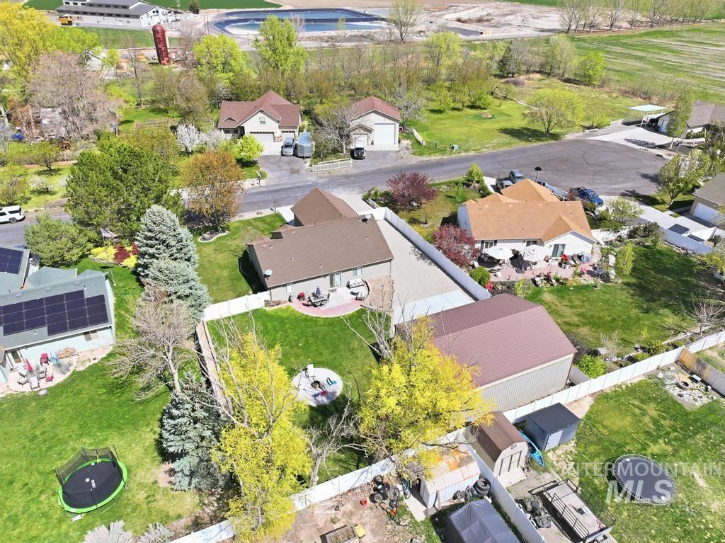 2205 Mayberry Lane, Filer, Idaho 83328, 4 Bedrooms, 2 Bathrooms, Residential For Sale, Price $445,900, 98981019