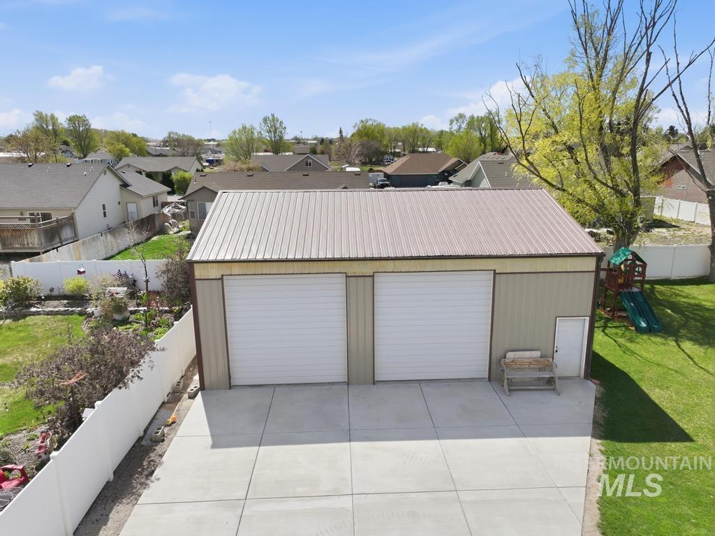 2205 Mayberry Lane, Filer, Idaho 83328, 4 Bedrooms, 2 Bathrooms, Residential For Sale, Price $445,900, 98981019