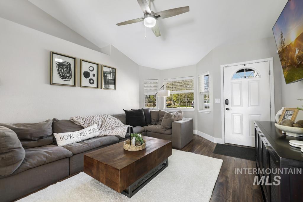 2205 Mayberry Lane, Filer, Idaho 83328, 4 Bedrooms, 2 Bathrooms, Residential For Sale, Price $445,900, 98981019