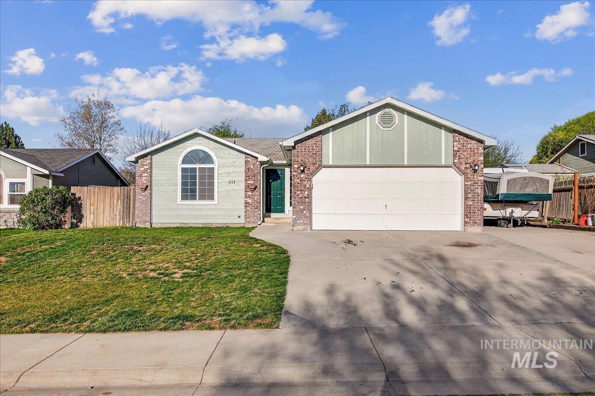 111 Bobcat St, Nampa, Idaho 83687, 3 Bedrooms, 2 Bathrooms, Residential For Sale, Price $350,000, 98981020