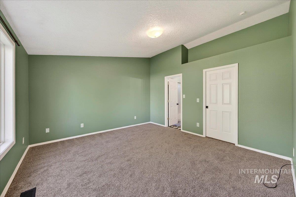 111 Bobcat St, Nampa, Idaho 83687, 3 Bedrooms, 2 Bathrooms, Residential For Sale, Price $350,000, 98981020