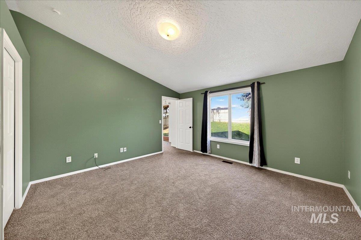 111 Bobcat St, Nampa, Idaho 83687, 3 Bedrooms, 2 Bathrooms, Residential For Sale, Price $350,000, 98981020