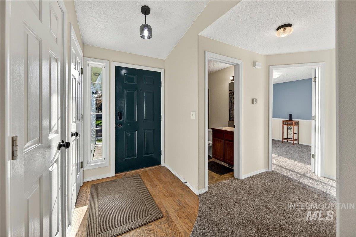 111 Bobcat St, Nampa, Idaho 83687, 3 Bedrooms, 2 Bathrooms, Residential For Sale, Price $350,000, 98981020